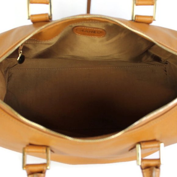 Chanel Tan Caviar Leather Vintage Travel Bag - Picture 6 of 12